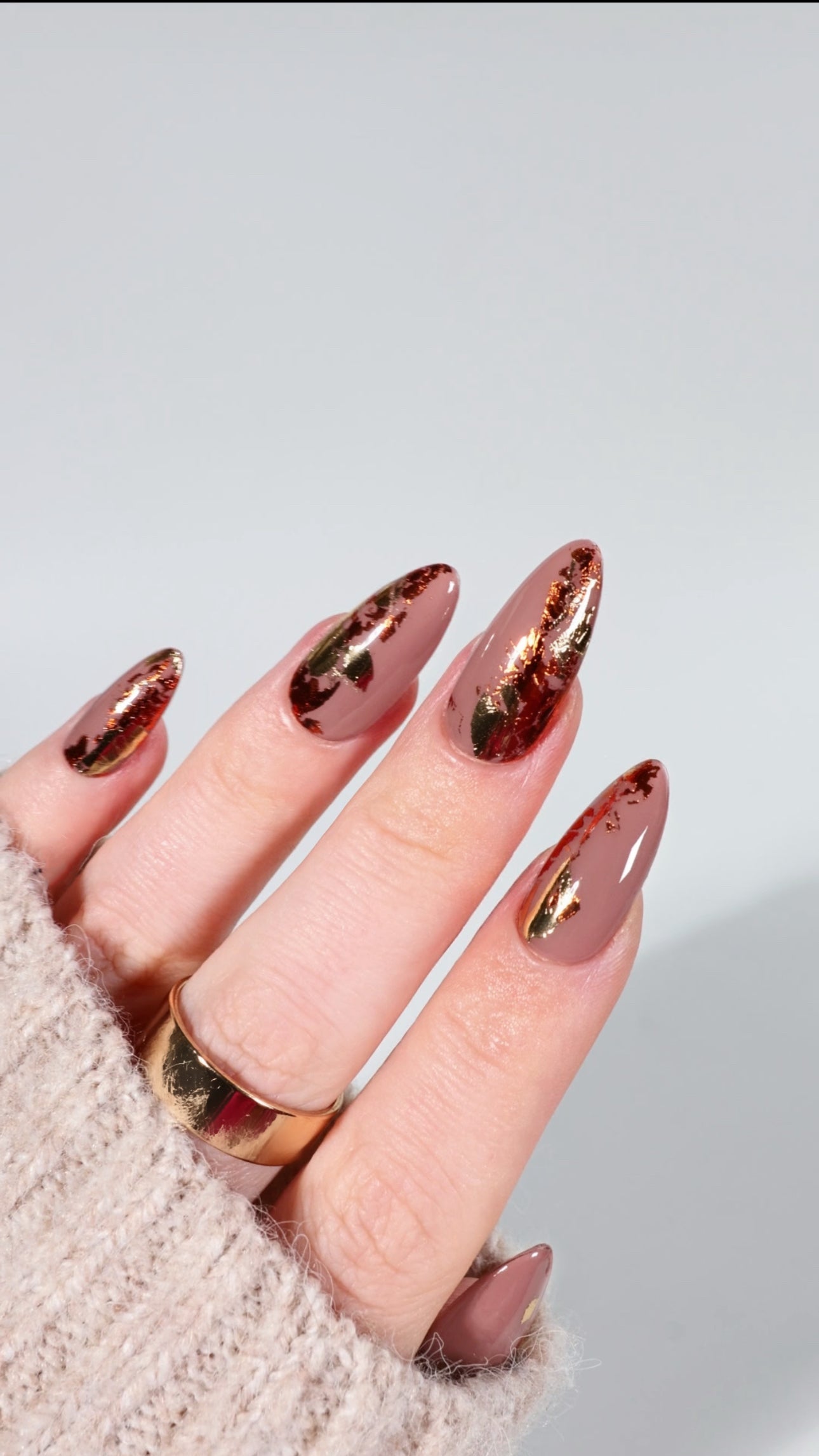 Mocha Mousse | Gold Copper Foil | Custom Press On Nails