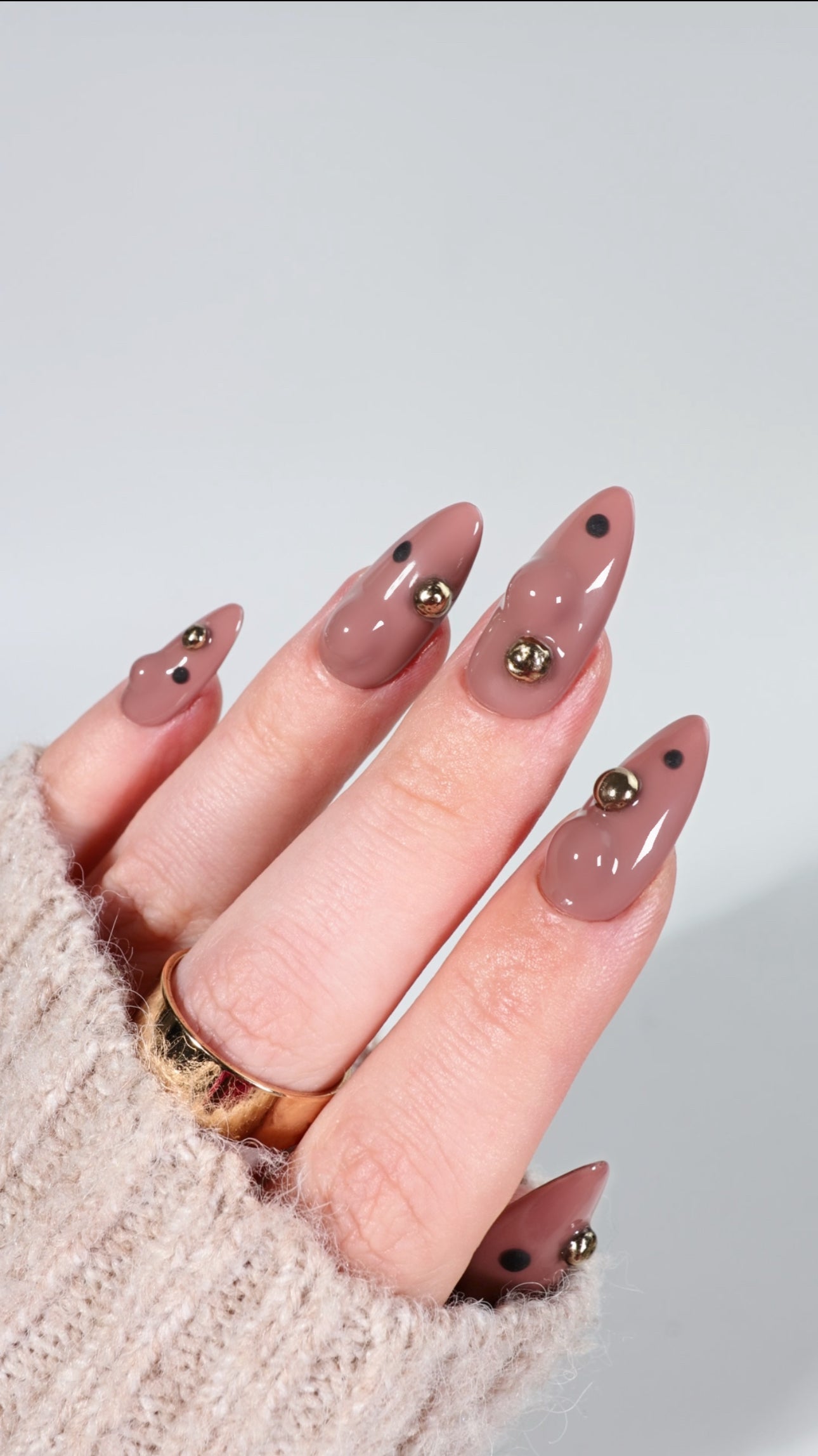 Mocha Mousse | 3D Gold Charms | Custom Press On Nails