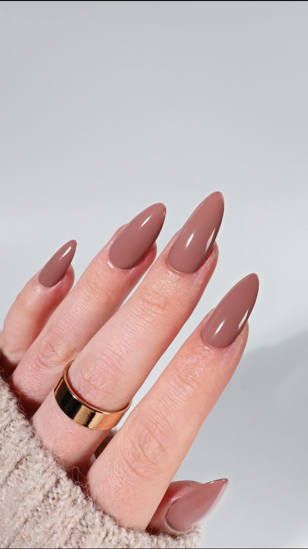 Mocha Mousse | Pantone Color of 2025 | Custom Press On Nails